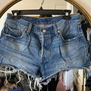 Levi’s shorts